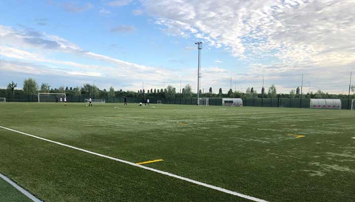 Lombardia Uno | Affitto Campi da Calcio, Calcetto, Beach Volley, Beach Tennis, Foot Volley e Paddle Padel a Milano | immagine CS Riozzo