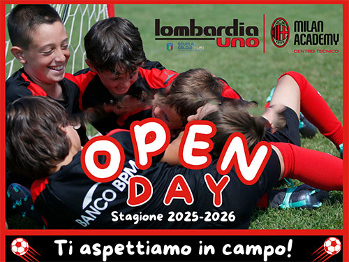 Scuola calcio di Milano e Centro Tecnico Milan open day gratuiti a giugno e luglio 2025 presso il CS Palauno oppure presso il CS Pozzo. Nell'immagine dei ragazzi festeggiano dopo un goal! Inoltre presente il testo/locandina che spiega come funziona. Stesso testo che si trova in questa pagina del sito web.
